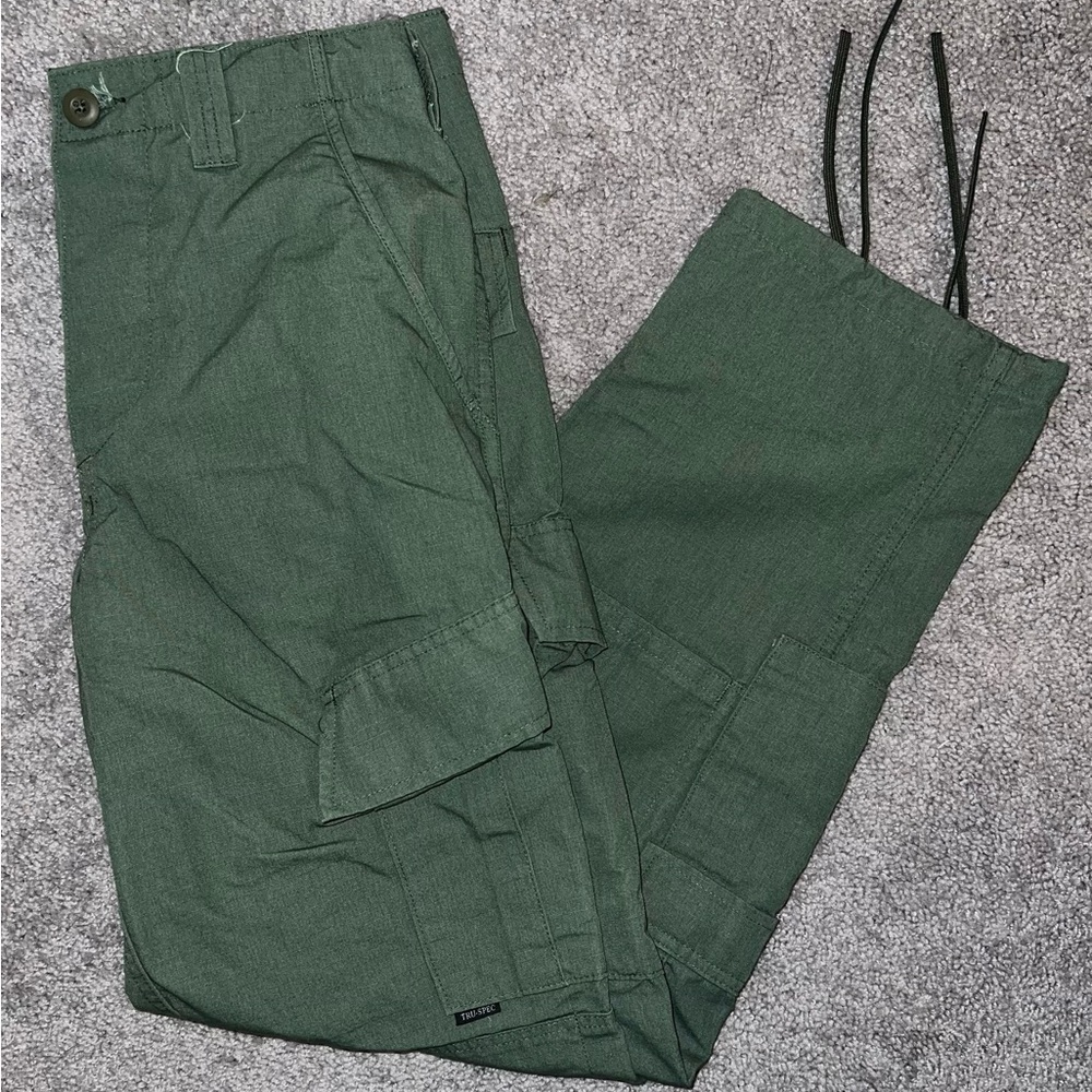 Cargo pants Sz 30